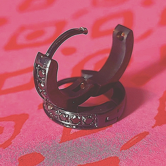 Black on Black Crystal Earrings - Picture 1 of 3